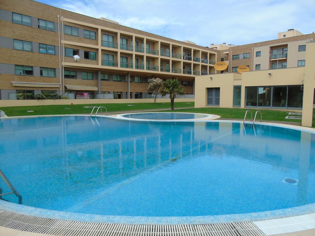 Alojamento Varandas Do Parque Com Internet Apartment โปโว เดอ วาร์ซิม ภายนอก รูปภาพ